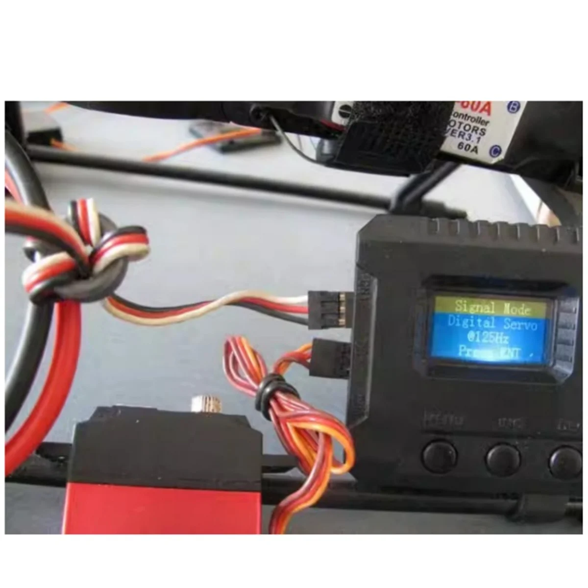 Testeur de Servo M85K TL80 RC, équipement de direction numérique Programmable multifonction, Performance pour Robot RC, hélicoptère, voiture, Servo