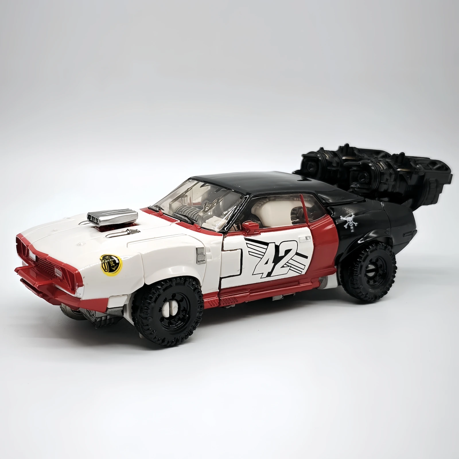 BAIWEI Transformation TW1033B 15.5cm TW-1033B White Version Dropkick KO SS46 OVERSIZE Action Figure Toy Collection