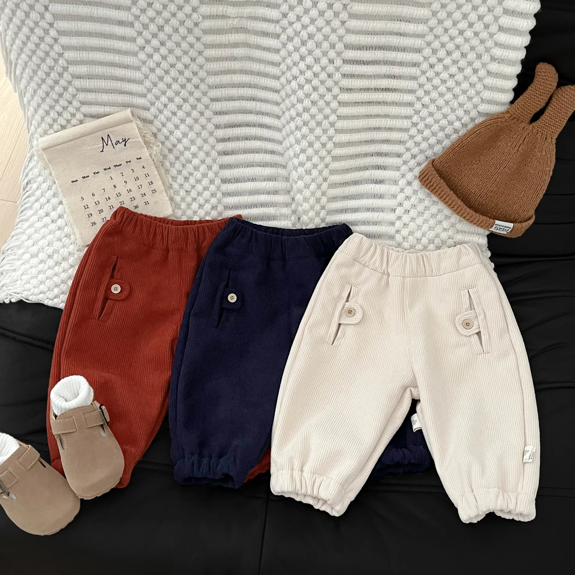Childrens Pants Autumn Winter 2025 New Style with Added Fleece Thick and Loose Leg Cuffs Warm and Versatile Daily Casual Wear