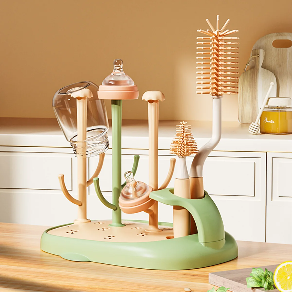 Baby Bottle Feeding Drain Rack Bottle Rack Draining Baby Water Cup Drying Rack Bottle and Nipple Brush Cleaning Dryer Drainer