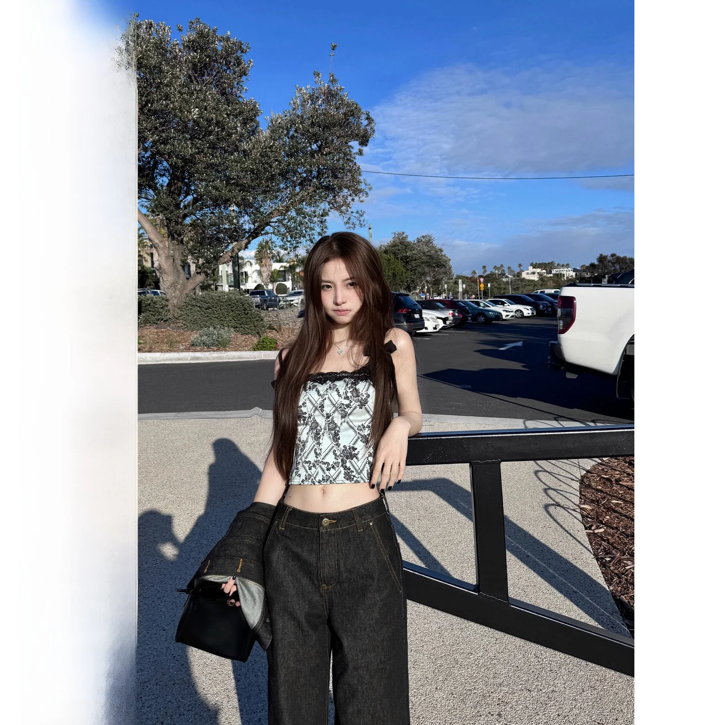 

YUYUREAL Винтажный кроп-топ с тяжелой вышивкой и кружевом, сексуальный топ-бретелька, женская верхняя одежда с цветочным принтом