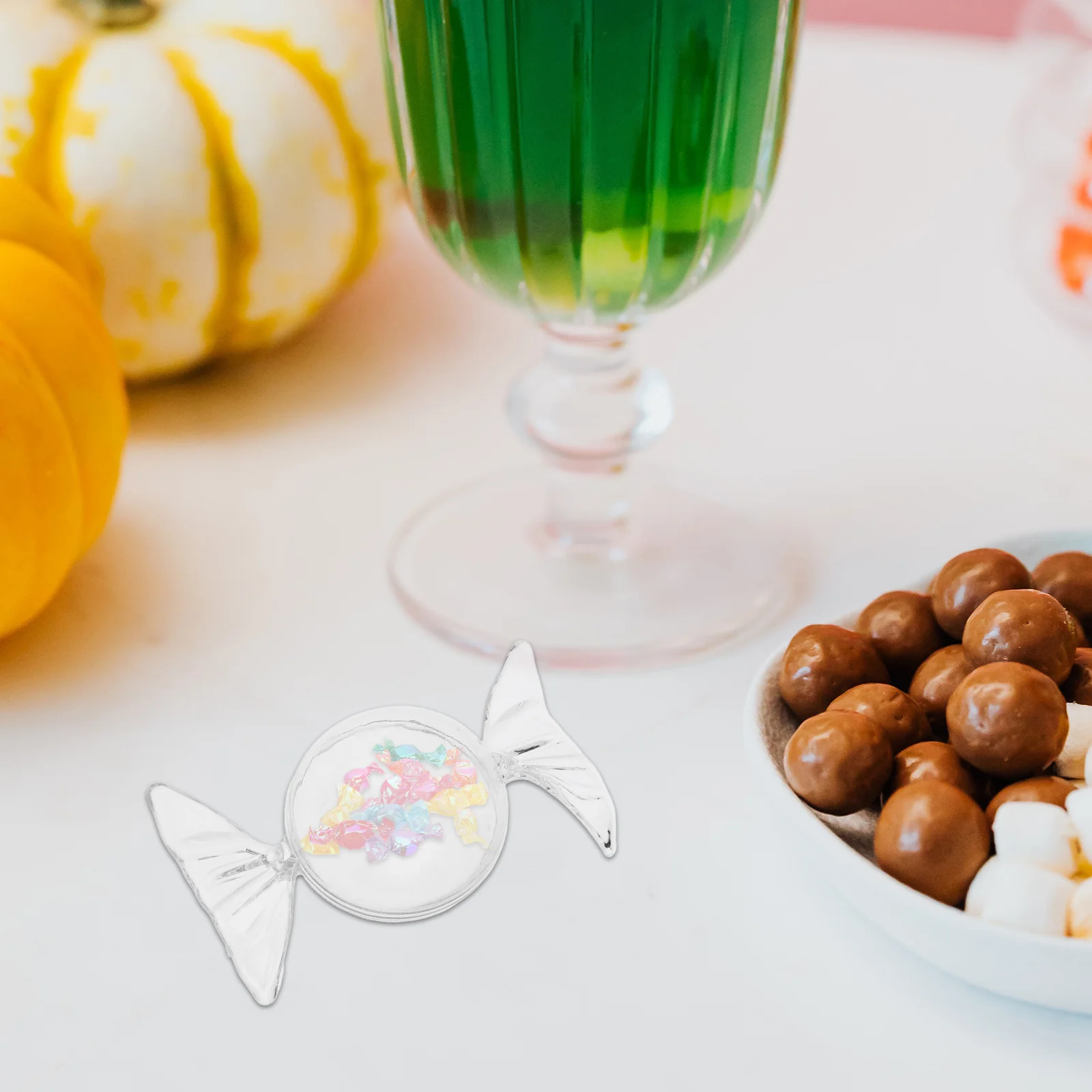 

36Pcs Transparent Candy Shape Candy Containers Creative Plastic Favor Boxes Wedding Party Treat Packaging Party Favor Containers