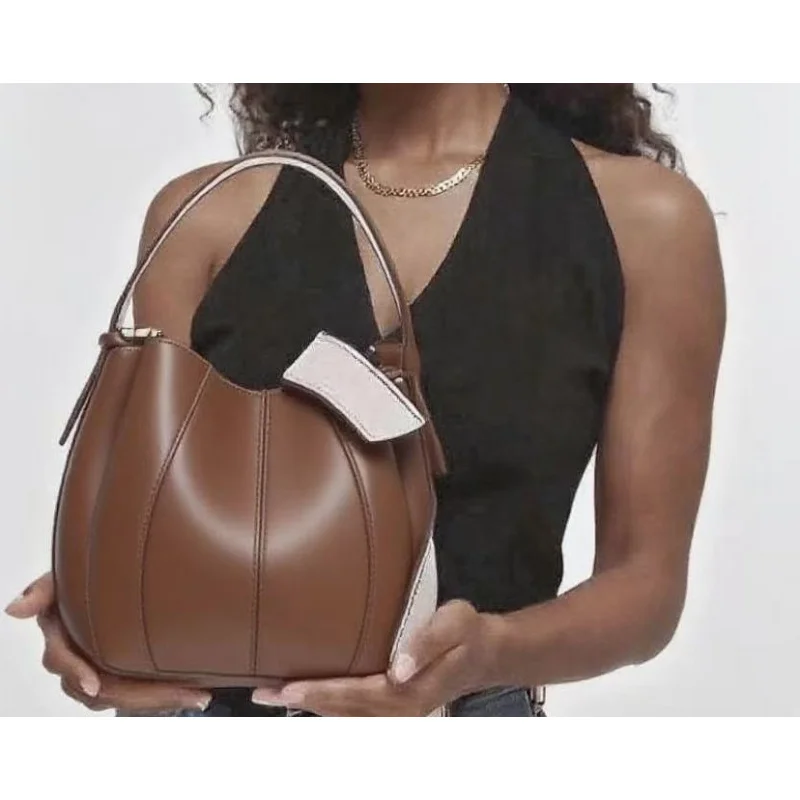 

2025 New Style Women's Bag with Stitching and Drawstring, Fashionable Pumpkin-Shaped Shoulder, Crossbody, and Handbag