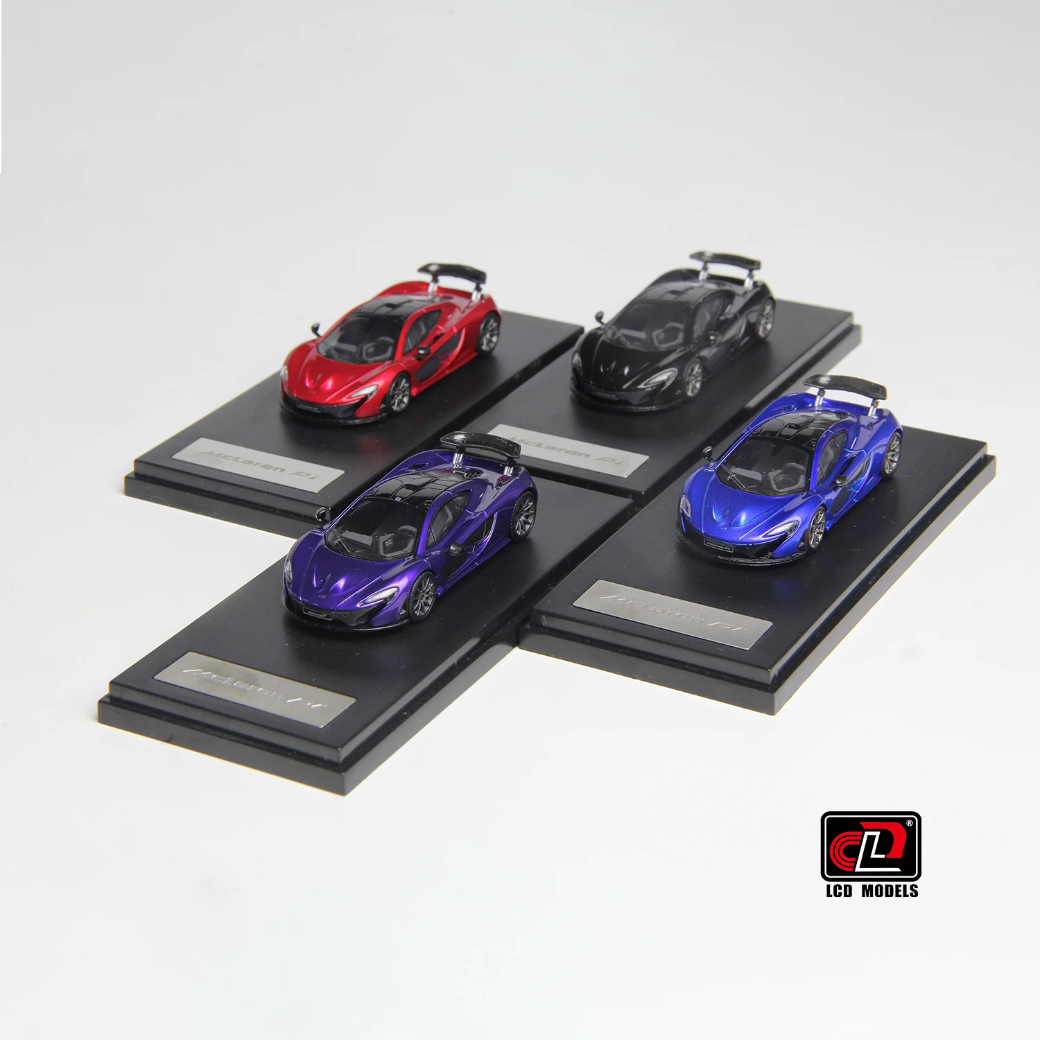 In Stock LCD 1:64 P1 Alloy Car Model Collection Ornament