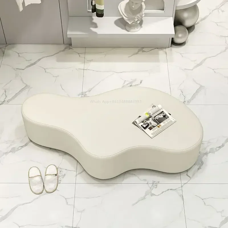 

Home, Entrance, Stool Door, Shoe Change, Clothing Store, Rest, Bedroom, End of Bed, Cloakroom, Sofa Furniture