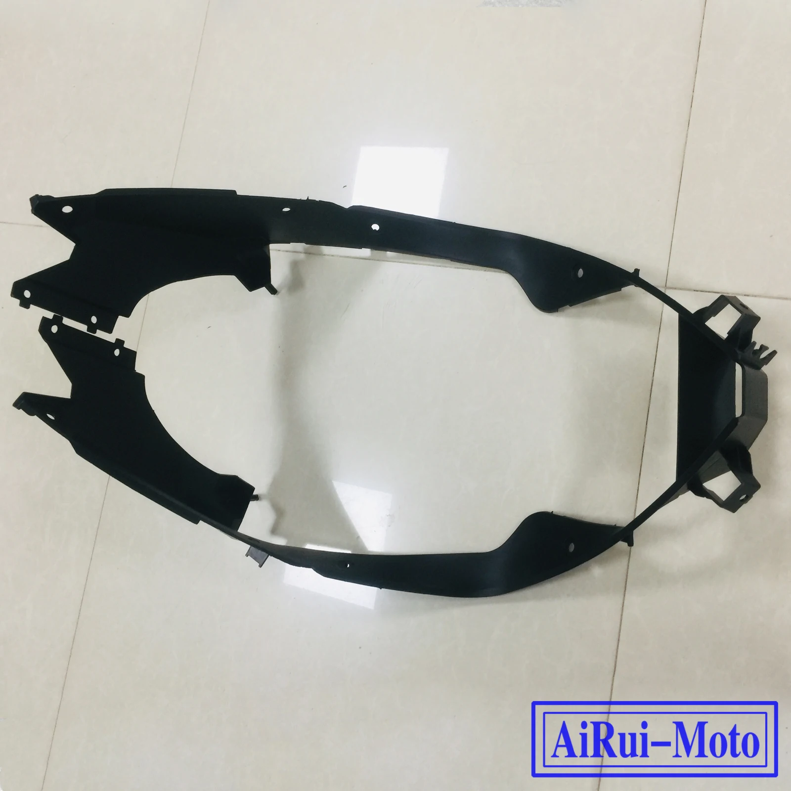 

Front Center Inner V Cowl Fairing For BMW S1000RR 2019 2020 2021 2022 2023 2024 2025 S 1000RR Belly Pan Cover