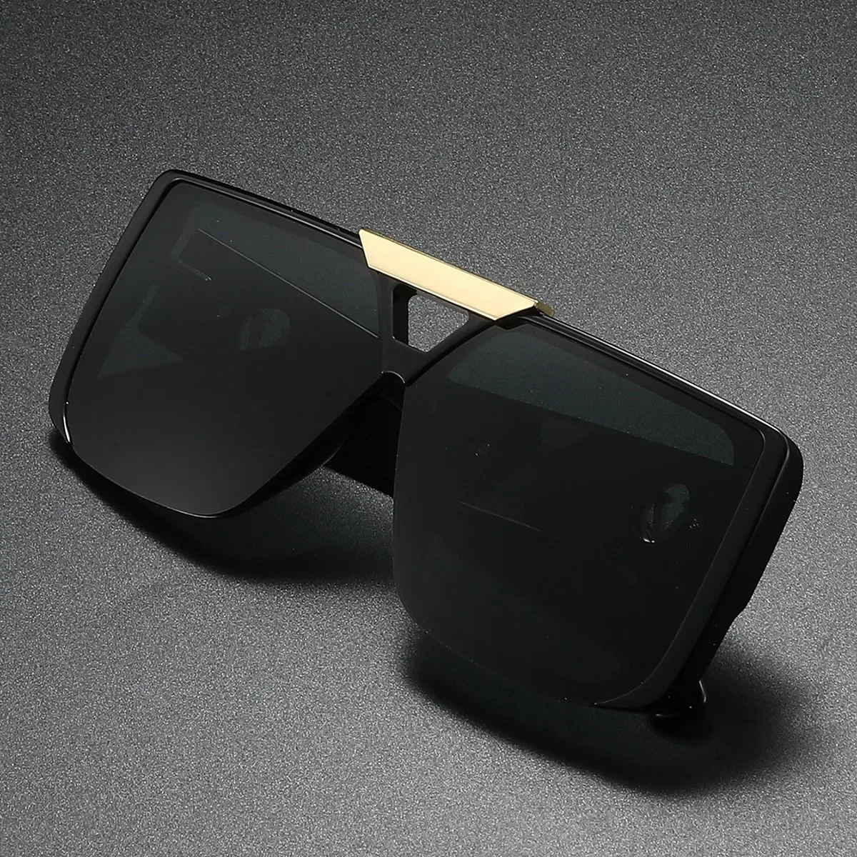 إطار مربع أسود كلاسيكي جديد للرجال، ديكور رائع بنمط معبد، عصري وعصري 2026