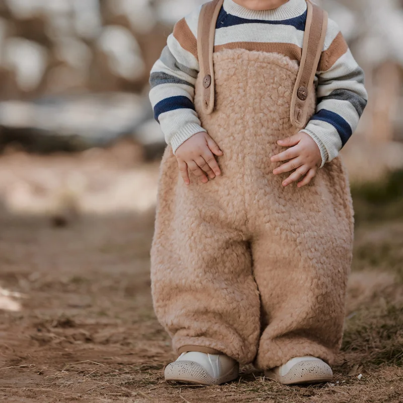 Baby Overalls 2024 Autumn and Winter Lamb Fleece Children's Pants Warm and Thick Jumpsuit Baby Winter Clothes