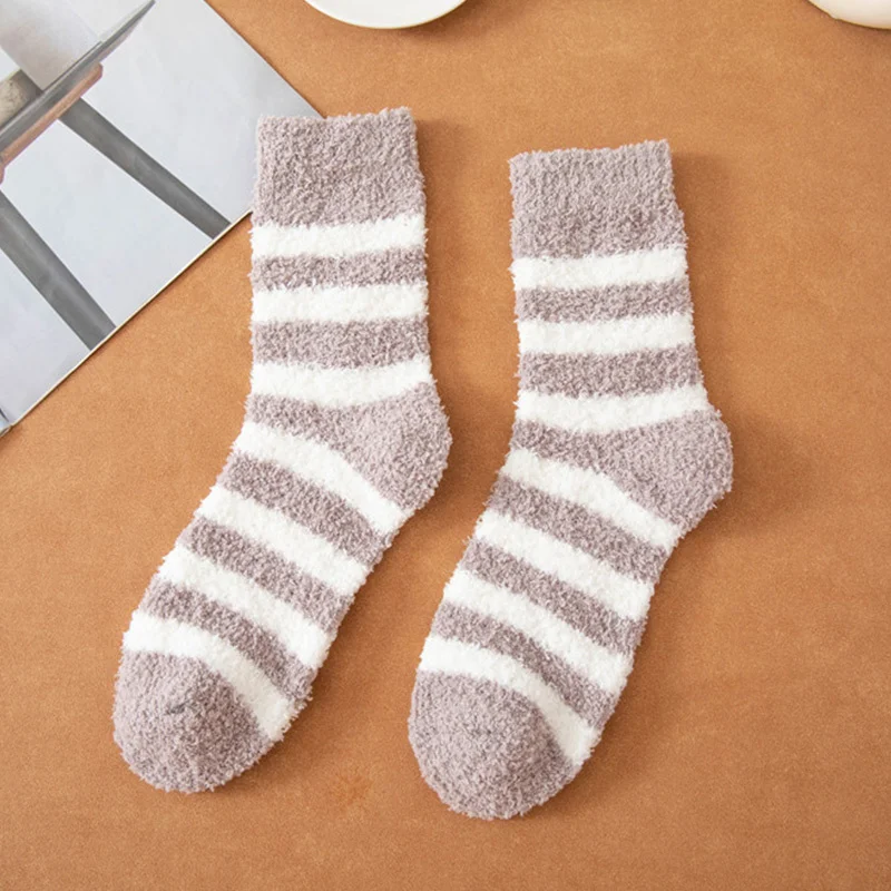 Homens meias listradas macias moda fofo grosso coral velo meias de sono clássico inverno manter quente casual toalha soxs presente de natal