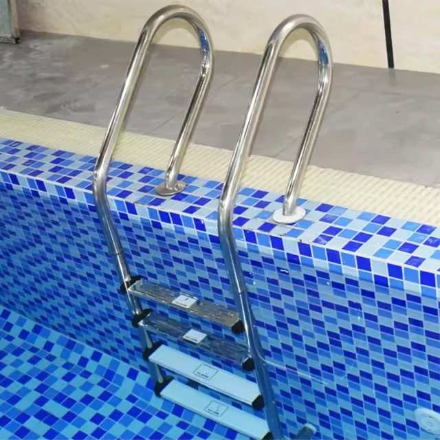 Tangga Kolam Renang Stainless Steel 304 Berkualitas Premium, Aksesori Esensial untuk Kolam Renang