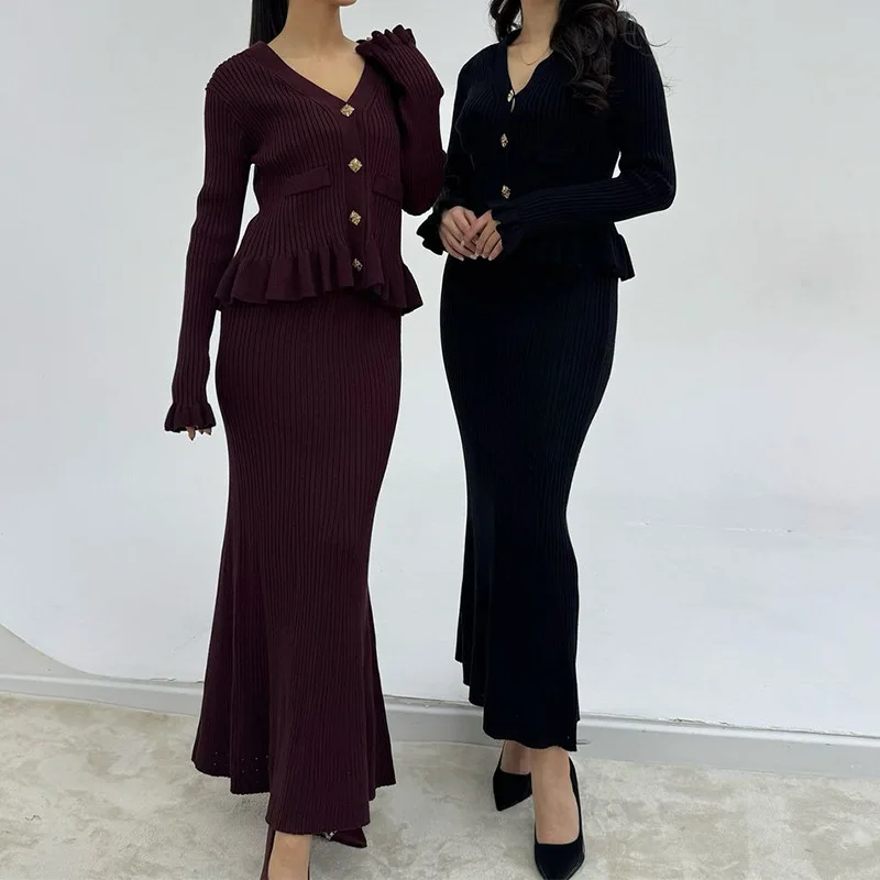 

Осенний женский комплект с v-образным вырезом и тонкой темпераментной универсальной юбкой с запахом на бедрах Z095