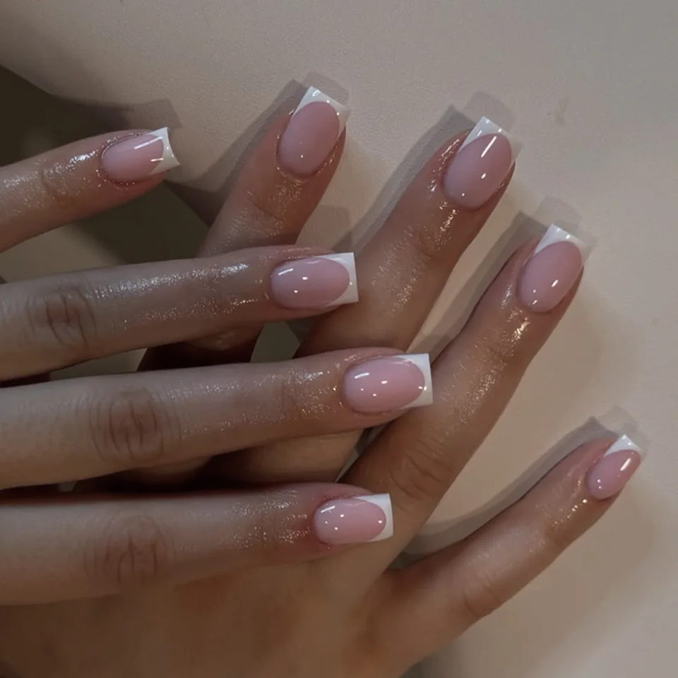 24 piezas uñas postizas press on francesas de punta, minimalistas, color sólido, medianas, cuadradas, con pegamento 3
