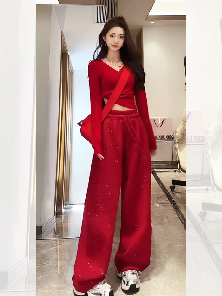 

Новогодние красные брюки с пайетками, широкие штанины, высокая талия, осенне-зимние, с пэчворком на поясе, повседневные, с ярким дизайном из пайеток в виде звезд