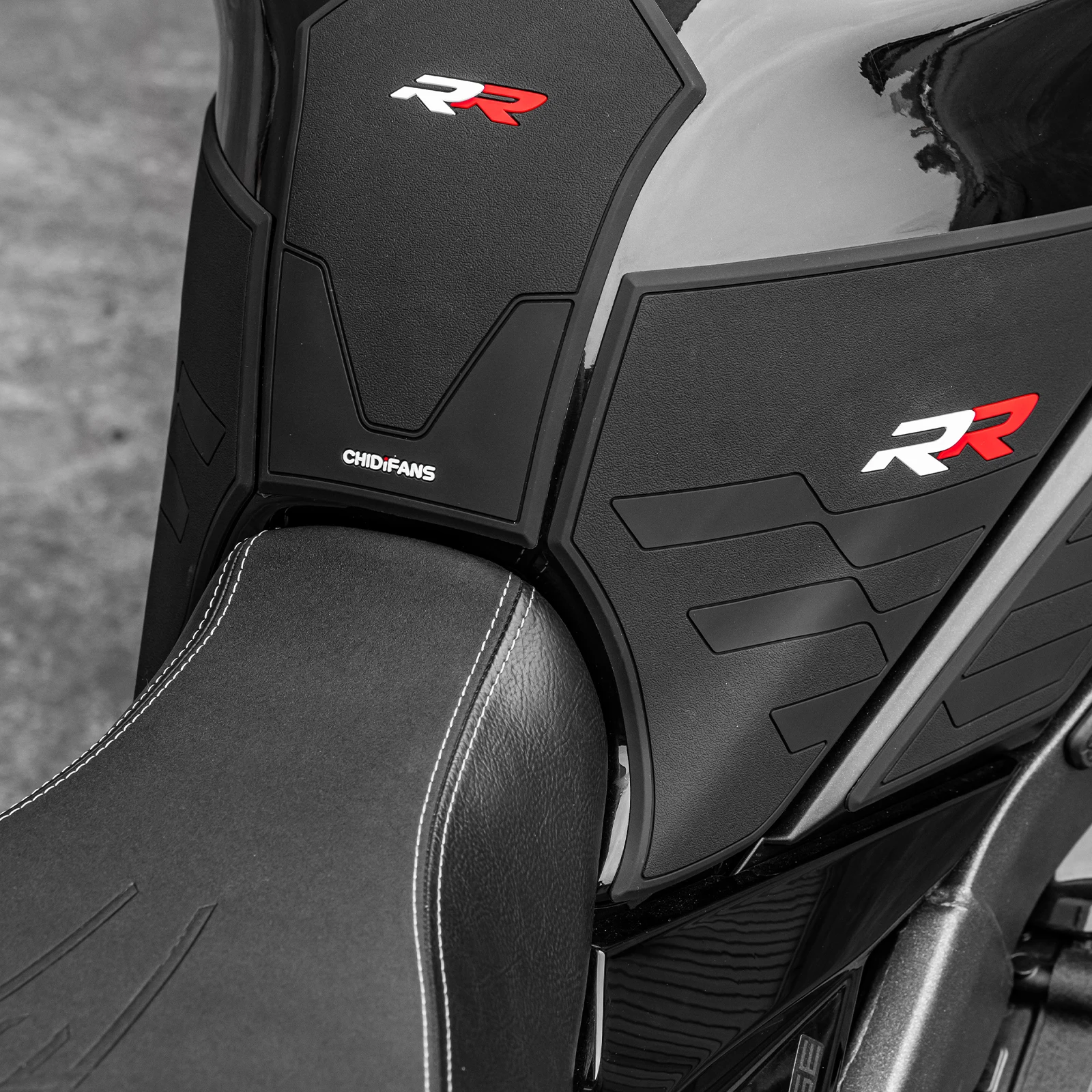 

Motorcycle Tank Grips Fuel Tank Protector Decals Fit for VOGE RR660S 2024 Anti-Slip Knee Traction Pad