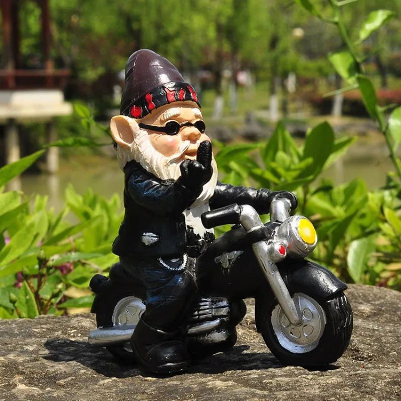 1PCS Gnome Dwarf Resin Crafts Garden Decoration Home Ornaments Biker Old Man Riding Motorcycle Statue Gardening Decorations