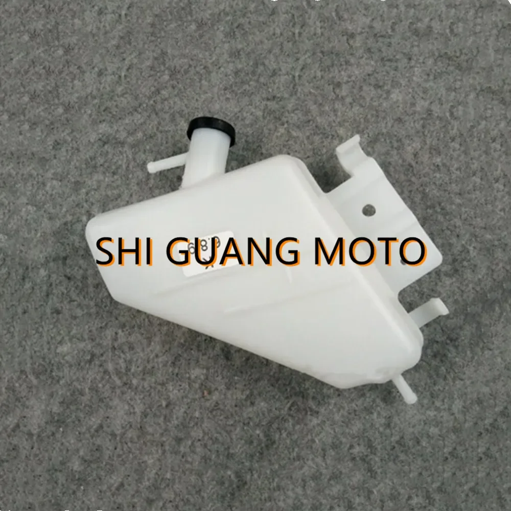 

Motorcycle Water Coolant Over Flow Bottle Overflow Reservoir Tank Fit For K6 K8 GSXR600/750 06-07-08-09