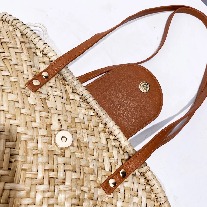 Bohemian Beach Tote Bags For Women Luxury Designer Handbag And Purse 2024 New In Straw Woven With Inner Pocket Underarm Shoulder