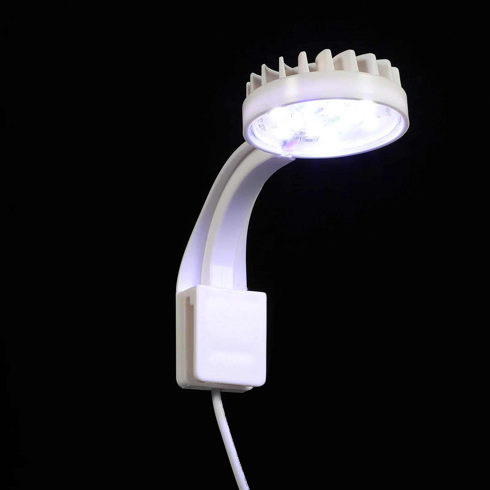 

Clip-Type Aquarium Lamp Bright LED Easy Install Simple Design Durable Practical Professional Fish Tank Light Household Accessory