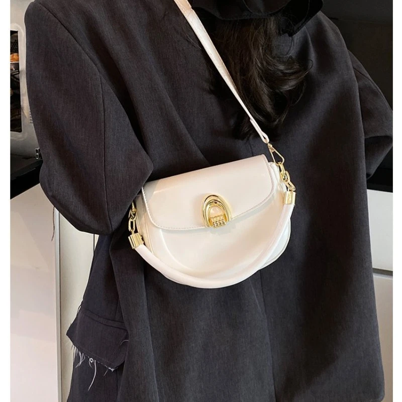 

Chic Daily Crossbody Bag Women Luxury Leather Surface Vintage Simple Style Trendy Casual Tote Bag