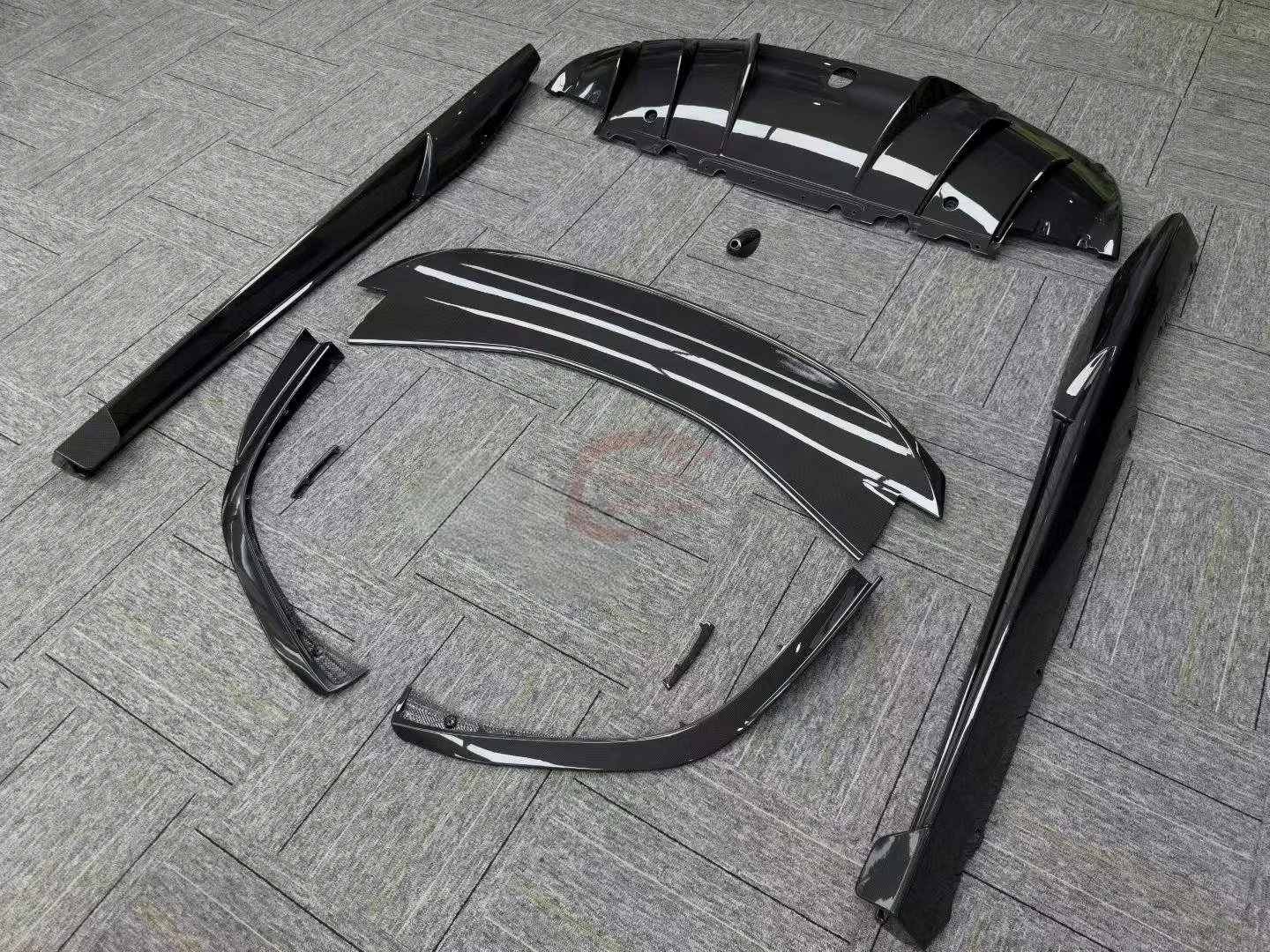 Upgrade Body Kit N Style Dry Carbon Fiber Front Lip Side Skirt Rear Diffuser Rear Spoiler Side Vents for  296