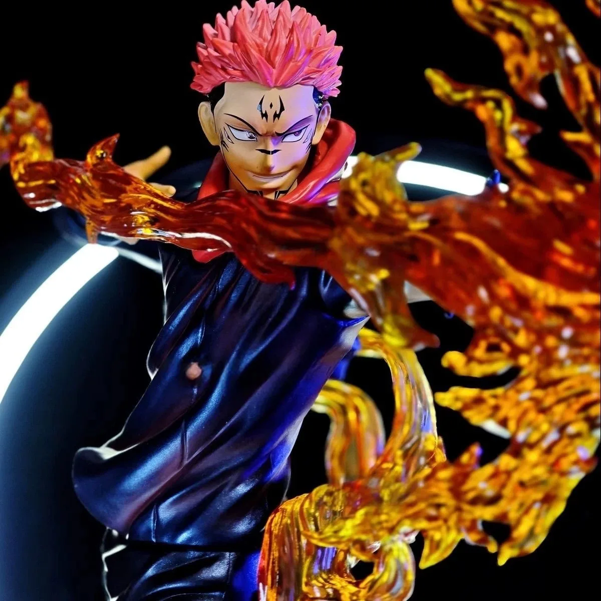 20cm Jujutsu Kaisen Ryomen Sukuna GK Statue, Anime-Figur Sammlerstück mit Feuereffekt, Actionfigur Modell Spielzeug für Fans Geschenk