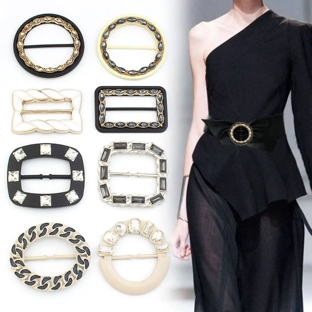 New Fashion Corner Hem Waist Knotted Brooches Crystal Pearl Metal Hijab Scarf Ring Button Shirt T-shirt Fixed Buckle Accessories