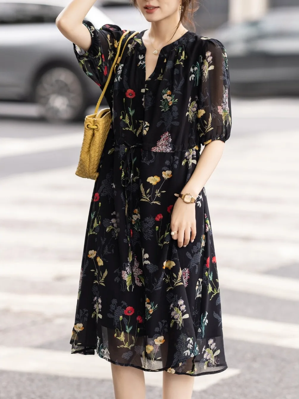 حجم كبير طباعة الأزهار الدكتور المرأة الخصر مقصوص إخفاء البطن Faionable صيف جديد Sle V-ne ميدي الدكتور لأخت طبطب