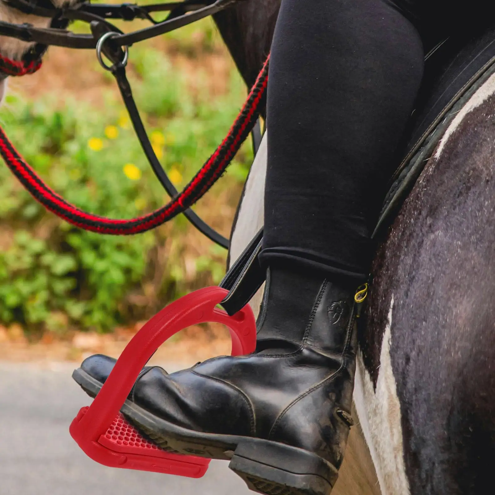 Saddle Accessories Equestrian Horse Saddle Stirrups POM Stirrups for Safe Horse Riding Ergonomic Comfort Long Lasting Equestrian