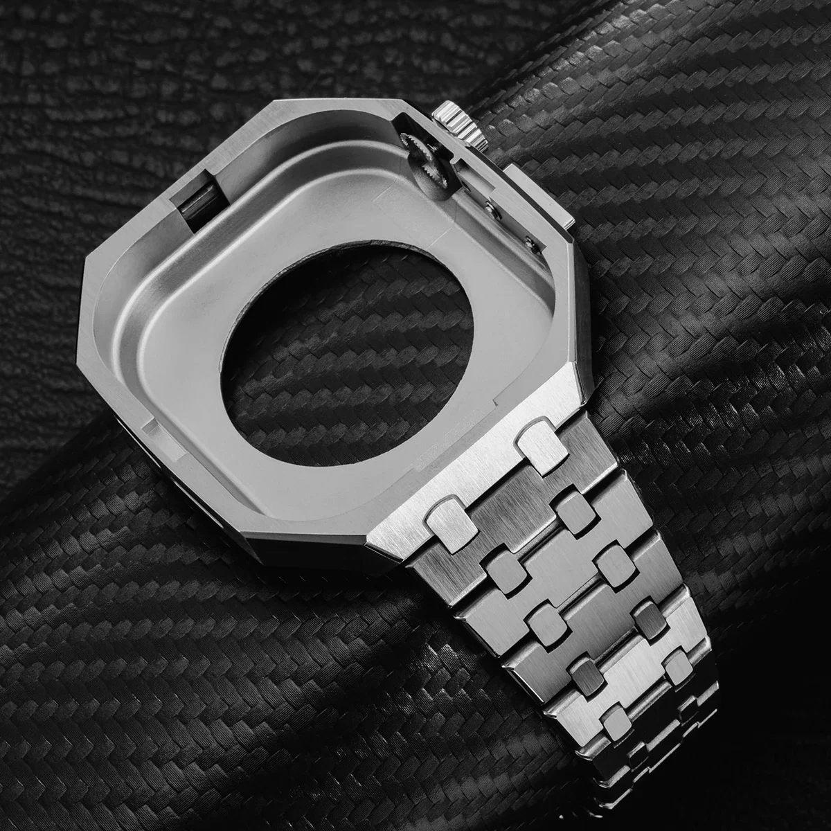 حافظة فاخرة من الفولاذ المقاوم للصدأ + حزام لسلسلة ساعات أبل 10 46 مللي متر طقم تعديل معدني لساعة iWatch s10 46 مللي متر إطار الحافة