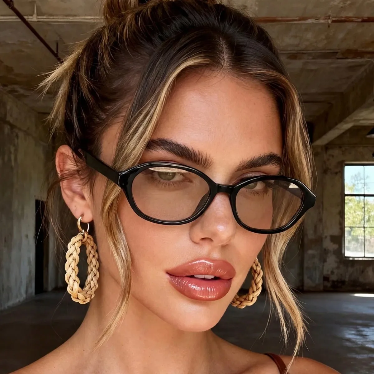New Vintage Small Frame Oval Sunglasses Y2k Style Unisex Eyewear Fashion Oval Personalized Sun Glasses UV400