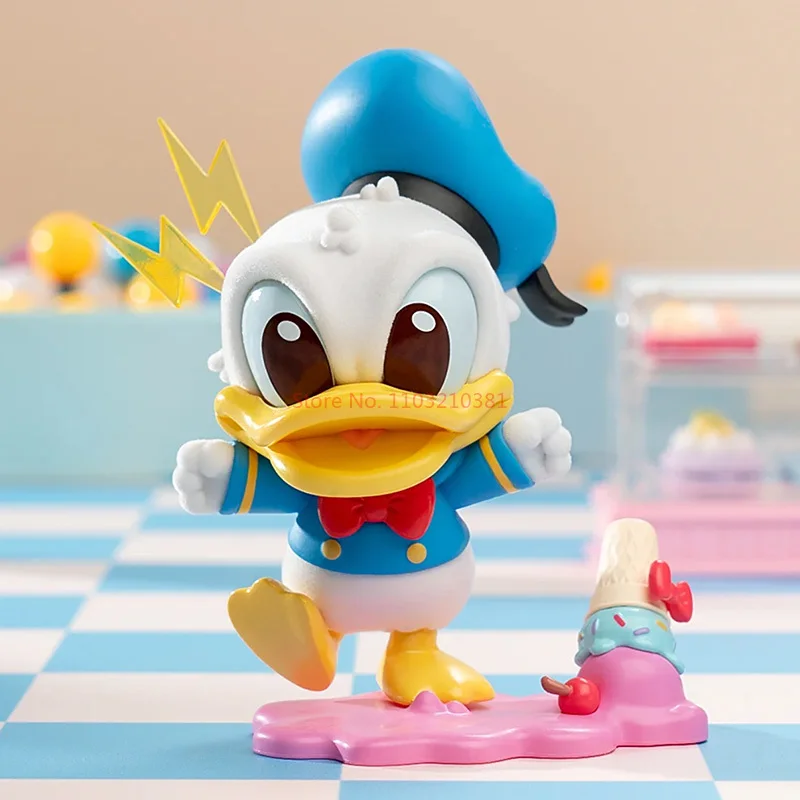 Disney Donald Duck 90-jarig Jubileum Kinderlijke Hartserie Anime Perifere Figuren Model Garage Kit Pop Kinderdagspeelgoed