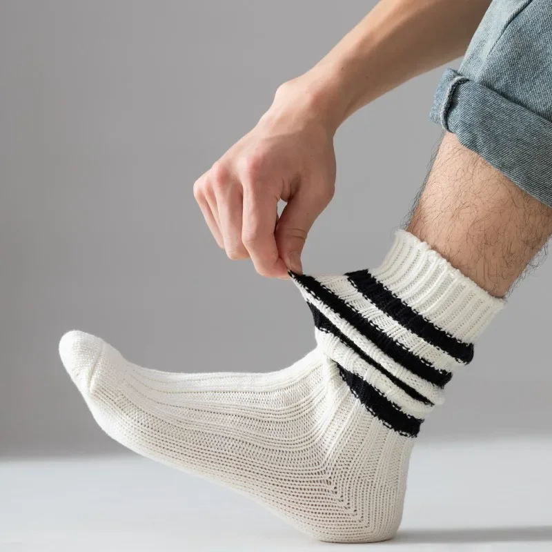 Men\'s Medium Tube Socks Vintage City Boy Thick Thread Knit Cotton Designer Solid Socks Casual Sports Socks Cycling Hiking