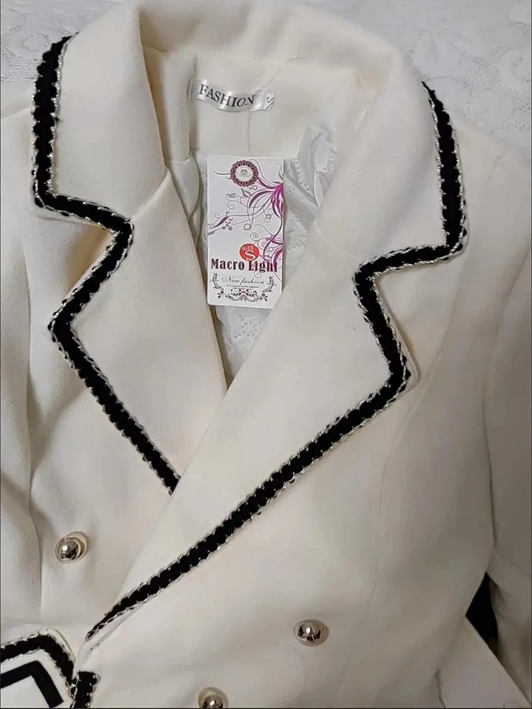 Chaquetas de lana cálidas y gruesas para mujer, abrigos elegantes de temperamento británico, Chaquetas femeninas blancas de alto grado, Otoño e