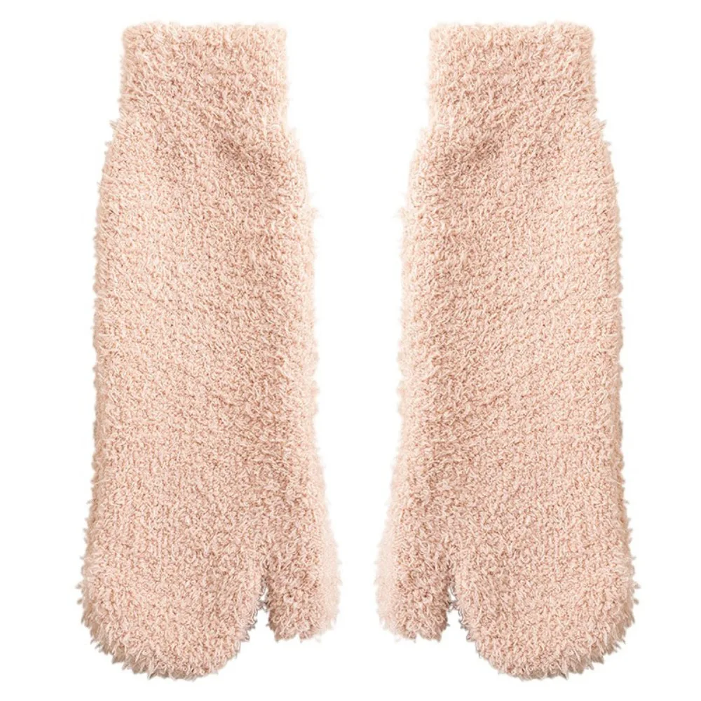 

Creative Thickened Warm Two Toe Fleece Socks Sleeping Mid Tube Separate Toe Plush Socks Hosiery Simple Floor Socks Winter Winter