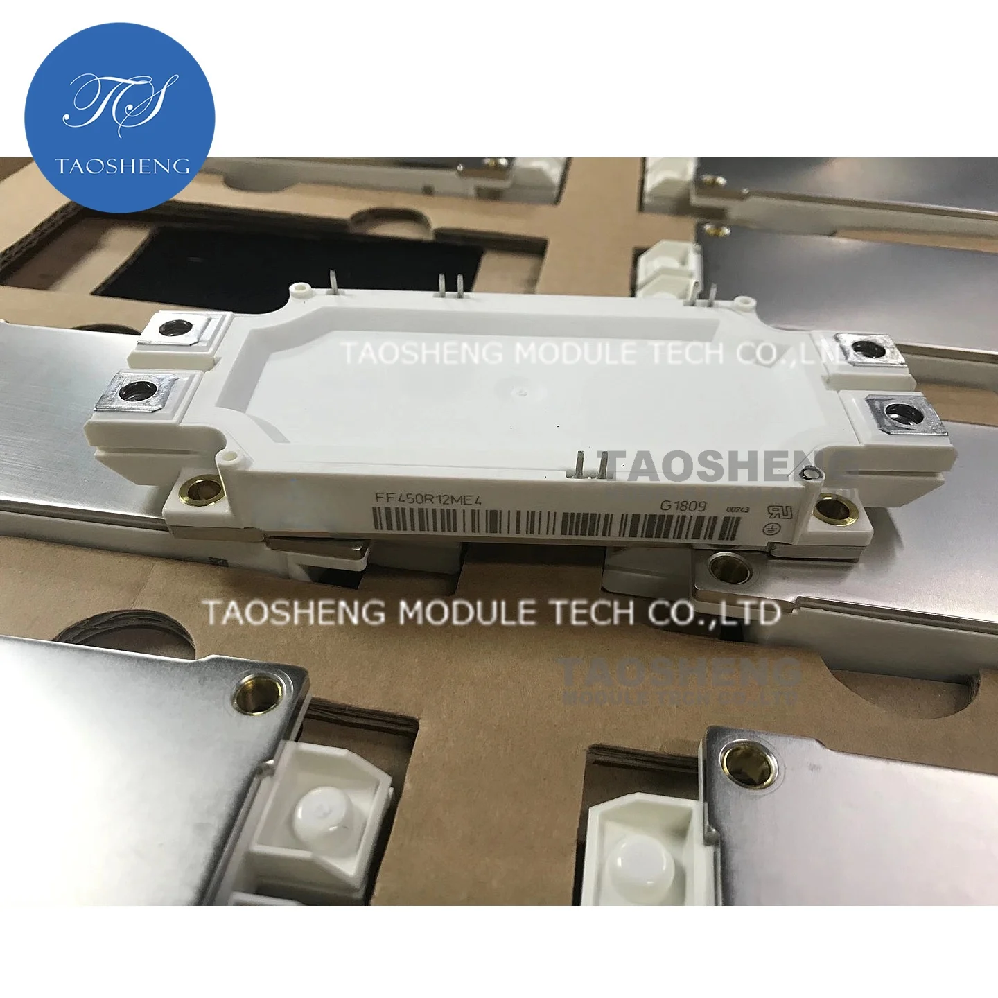 

1 шт. FF450R12ME4-B11 450A/1200V Новый и оригинальный IGBT-модуль【TAOSHENG】 # TS141