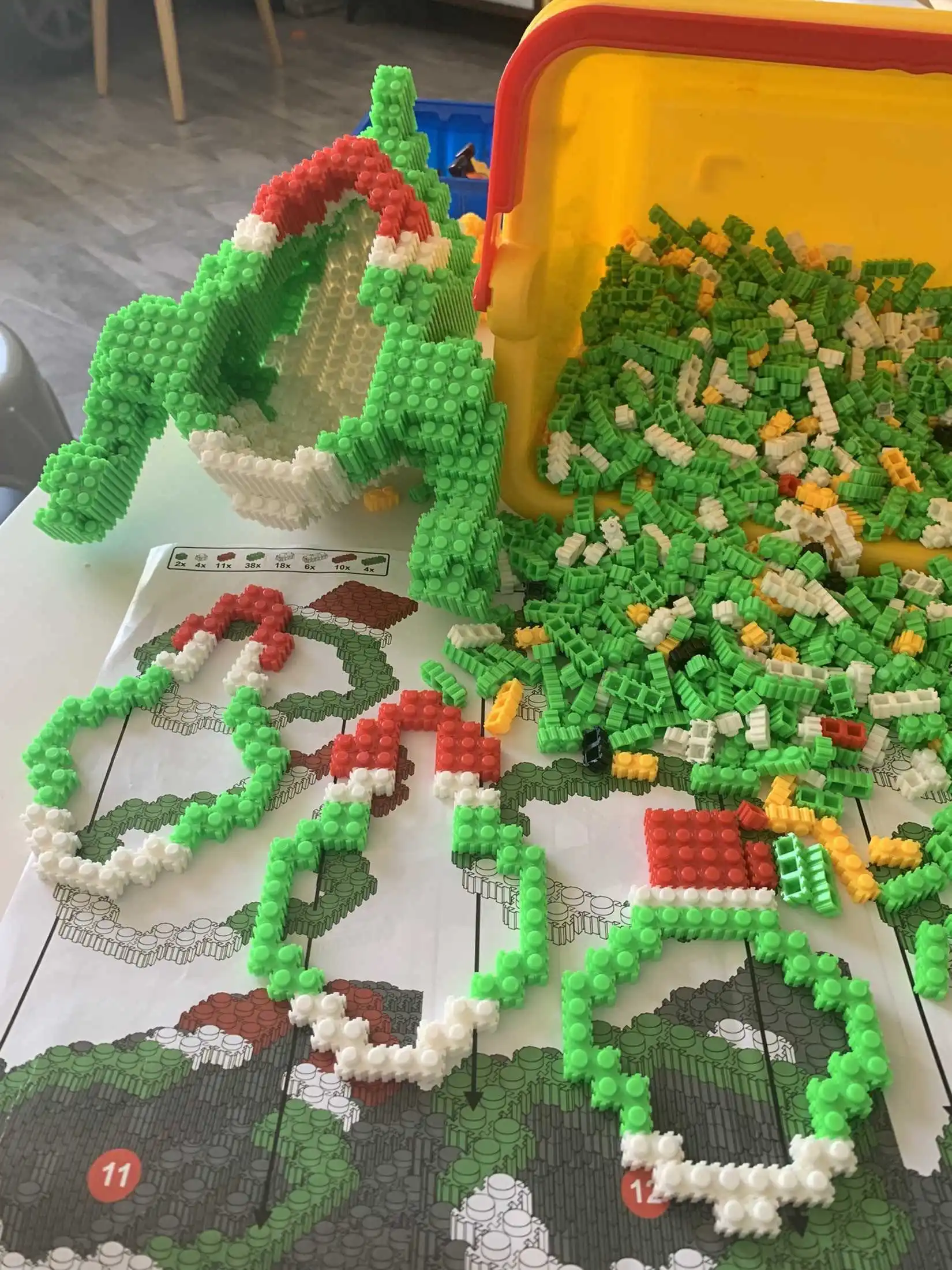 Known Built Micro Mini Building Blocks Toys crea la tua giungla di dinosauri verdi compagno di giochi perfetto per bambini e ornamento decorativo