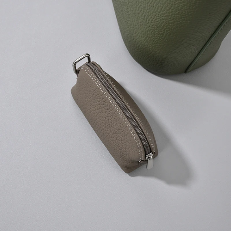 2022 new women's earphone bag pendant bag leisure first layer cowhide Mini credit card bag mouth red envelope