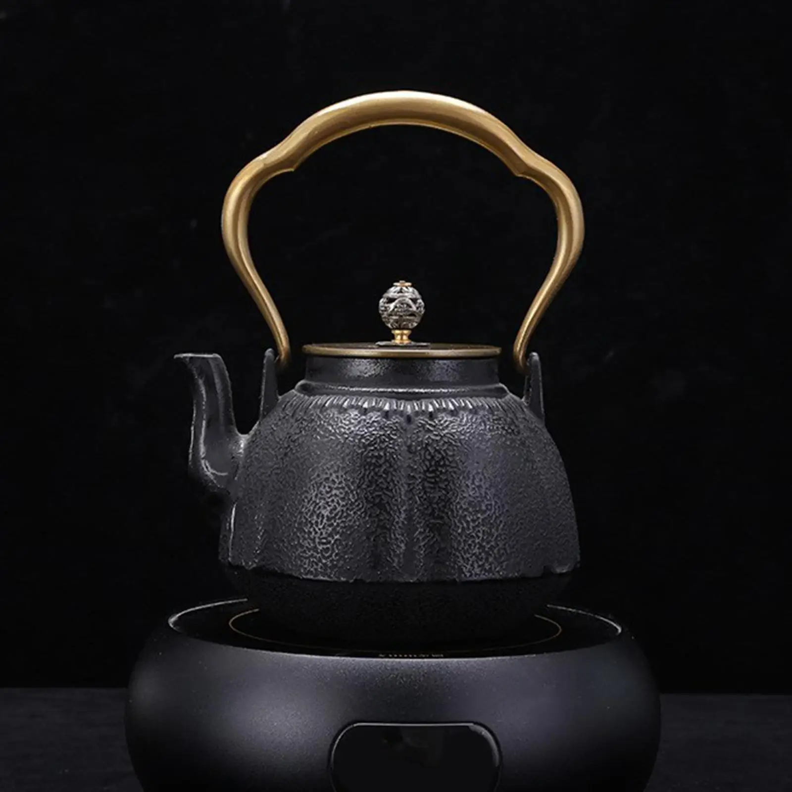 

Cast Iron Tea Kettle Iron Teapot Brass Handle Traditional Chinese Style Home Iron Kettle Cast Iron Teapot for Picnic Tea Room