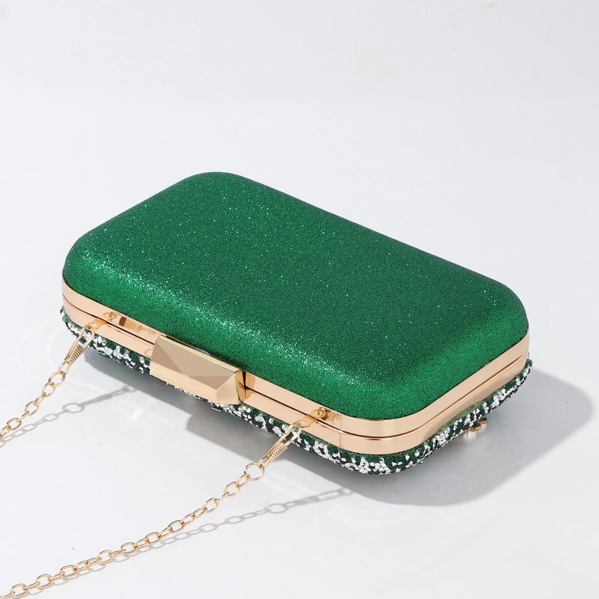 حقيبة كلاتش مسائية فاخرة مزينة بحجر الراين واللؤلؤ باللون الأخضر للنساء - محفظة للحفلات بنمط الأزهار اللامعة مع حزام سلسلة