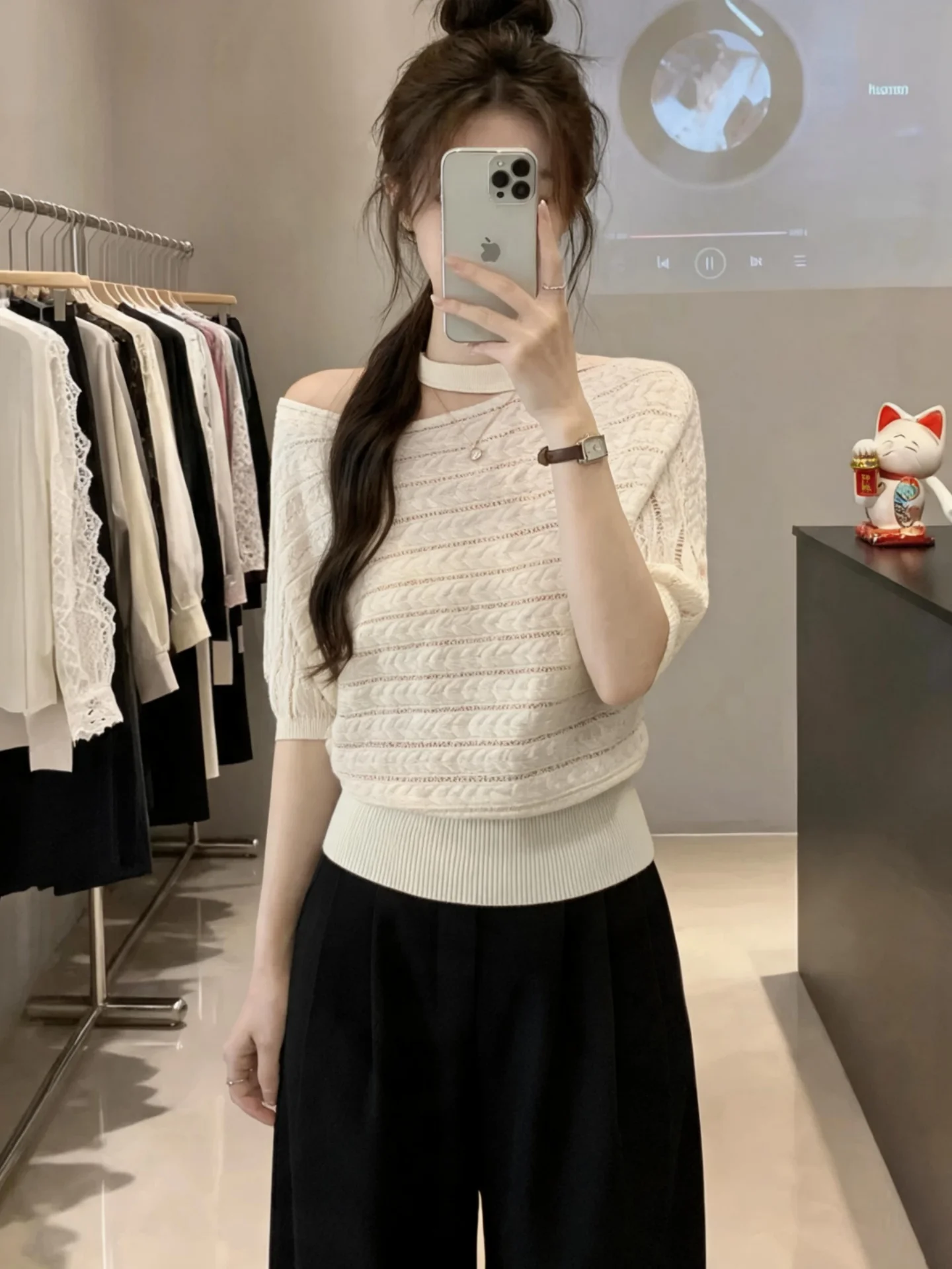 

Shoulder Bared Ice Silk T Shirt Women's Summer Base Layer Shirt Slimming Design Sensation Hanging Neck Top Korean Style Commu...
