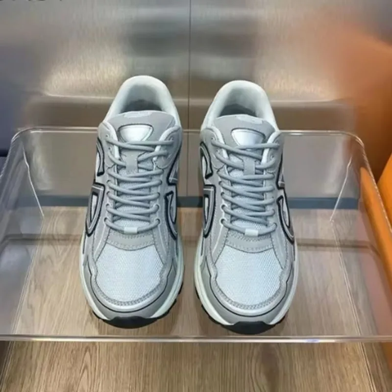 

Men's casual shoes, fashionable and trendy, comfortable and breathable sports shoes, men's designer luxury walking shoes