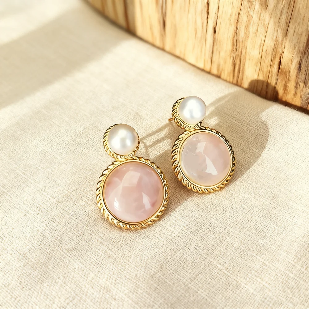 

Vintage Gold Plated Pearl Drop Earrings with Pink Gem Statement Dangle for Women Elegant Fashion Jewelry for Party Wedding Daily