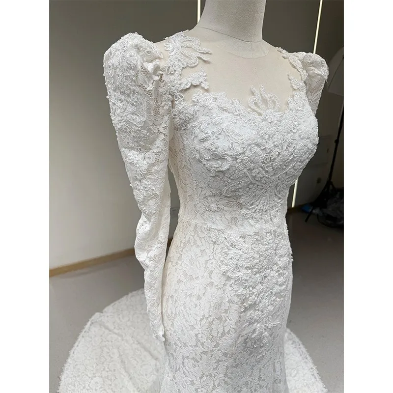 

A new lace and chiffon heavy industry welcome exit dress with photo studio theme