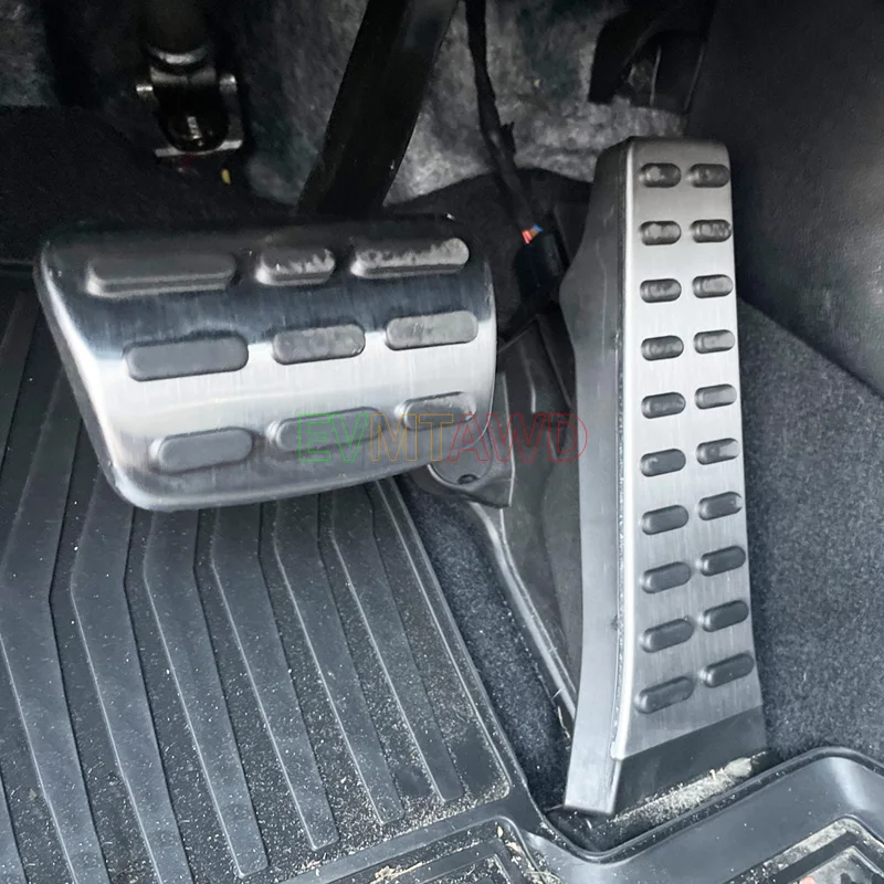 For Hyundai Santa fe IX45 2013-2017 Accessory Stainless AT Car Fuel Brake Pedal Accelerator Gas Pad Protector Cover Styling