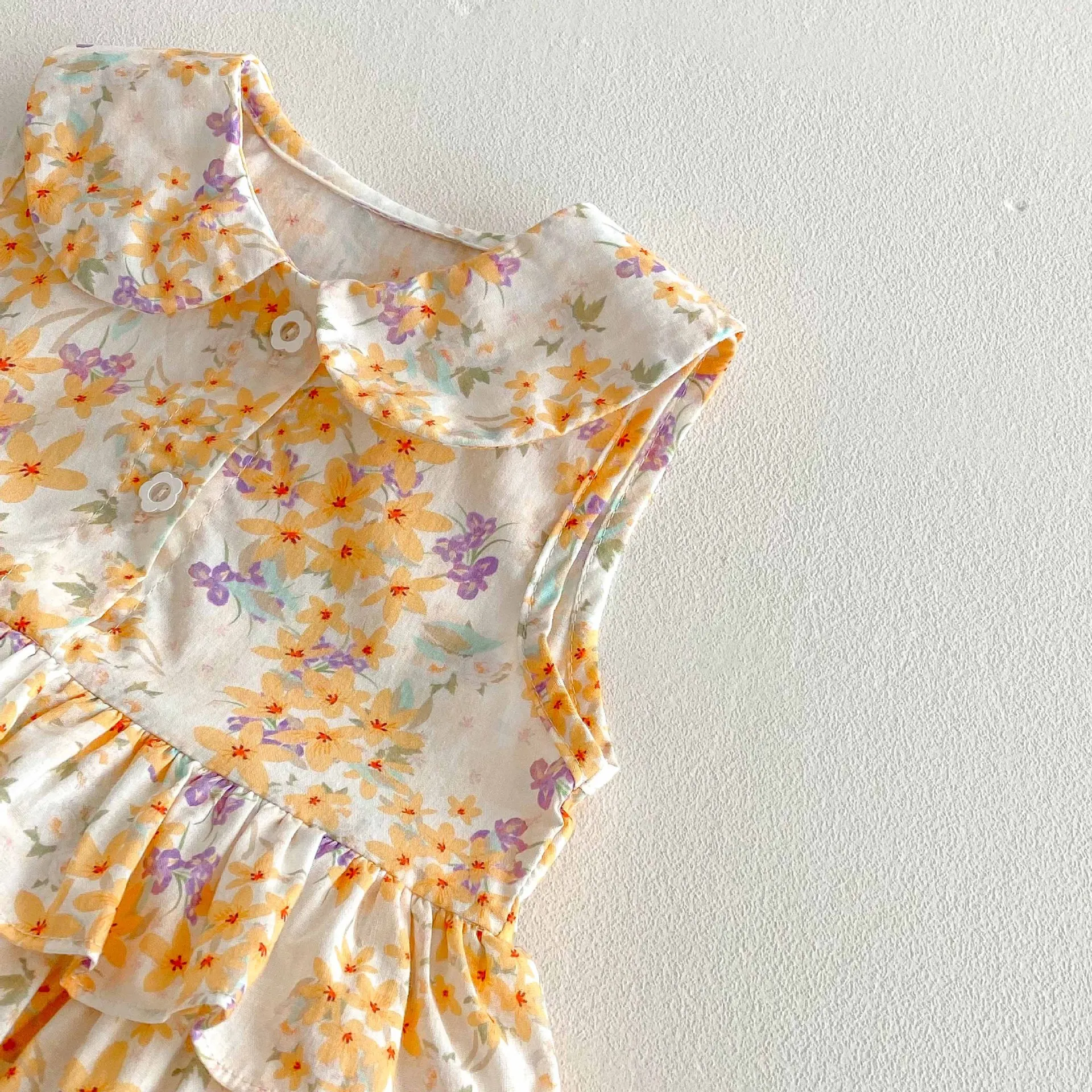 Neues Sommerkleid für Babymädchen mit Neckholder-Oberteil - Frisches und Leichtes Ärmelloses Prinzessinnen-Wickelkleid – Detail 6