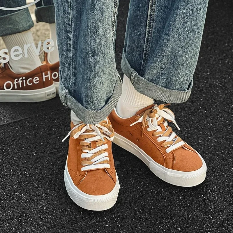 

Новая мужская повседневная обувь в стиле ретро с высококачественным низким верхом на шнуровке и цветными блоками для всех четырех сезонов