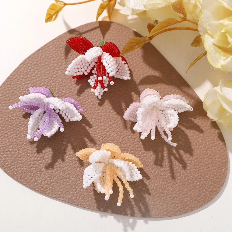 New arrived 10pcs/lot color acrylic glass beads handmade weave cartoon flowers shape floral diy jewelry garment hair accessory