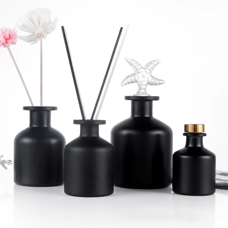 5pcs/lot 50/100/150/200ml Pure Black Frosted Aromatherapy Bottles Reed Diffuser Glass Bottle Home Fragrance Essential Oil Bottle