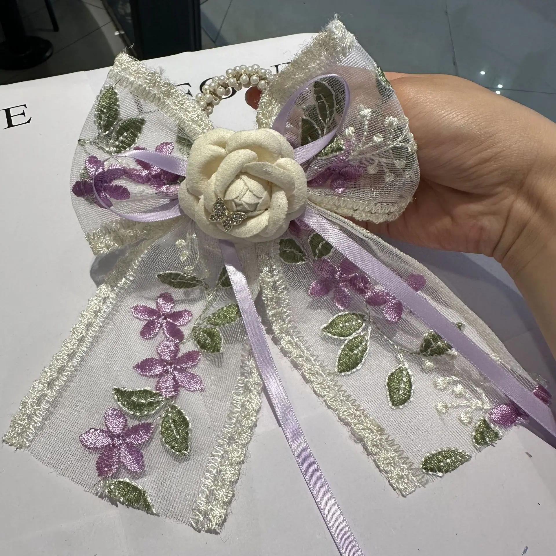 

New Chinese Style Embroidered Bow Hair Rope Sweet Floral Rhinestone Hair Ties Elegant Fashion Hair Accessories for Women Girls