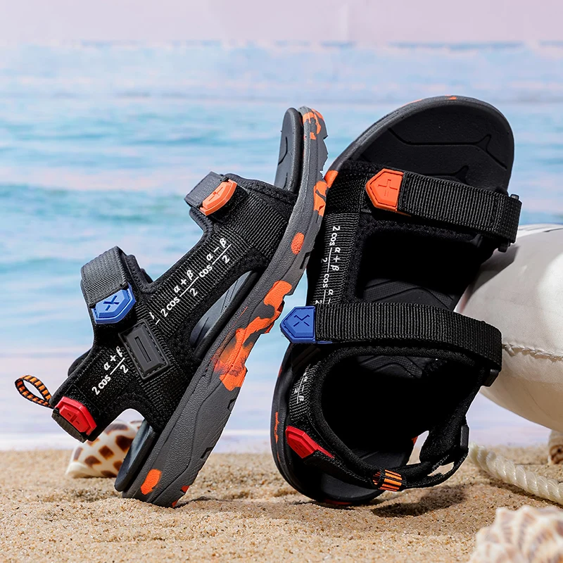 2025 New Girls Boys Sandals Child Beach Sandals New Non-slip Soft Bottom Breathable Boys Shoes Lightweight Kids Shoes